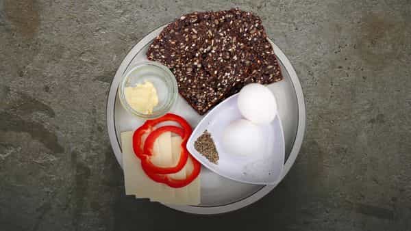 1 Egg+1 Rye Bread with Cheese