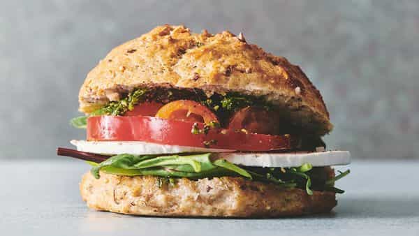 Goat Cheese Sandwich (V)