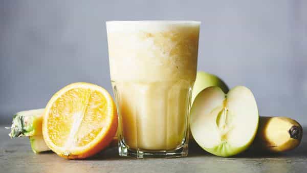 Smoothie 2: Orange, Apple, Pineapple, Banana
