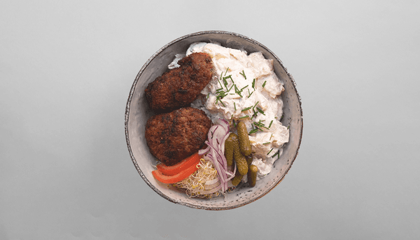 2 Frikadeller m/kartoffelsalat