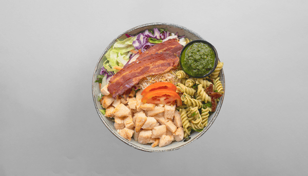 Kyllingebryst salat i tern m/bacon