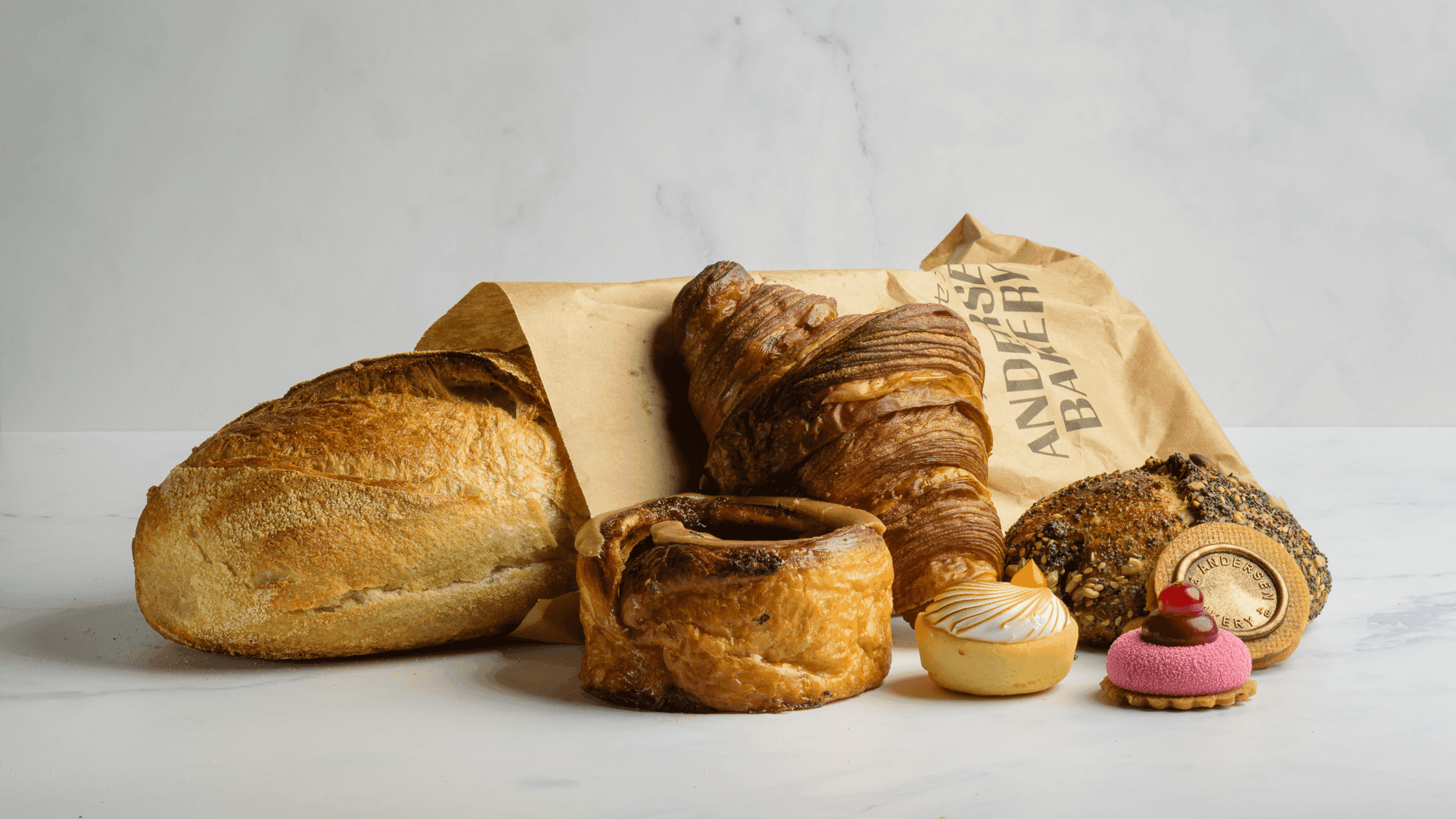 Tribe Happiness kontorleveringer fra lokale leverandører